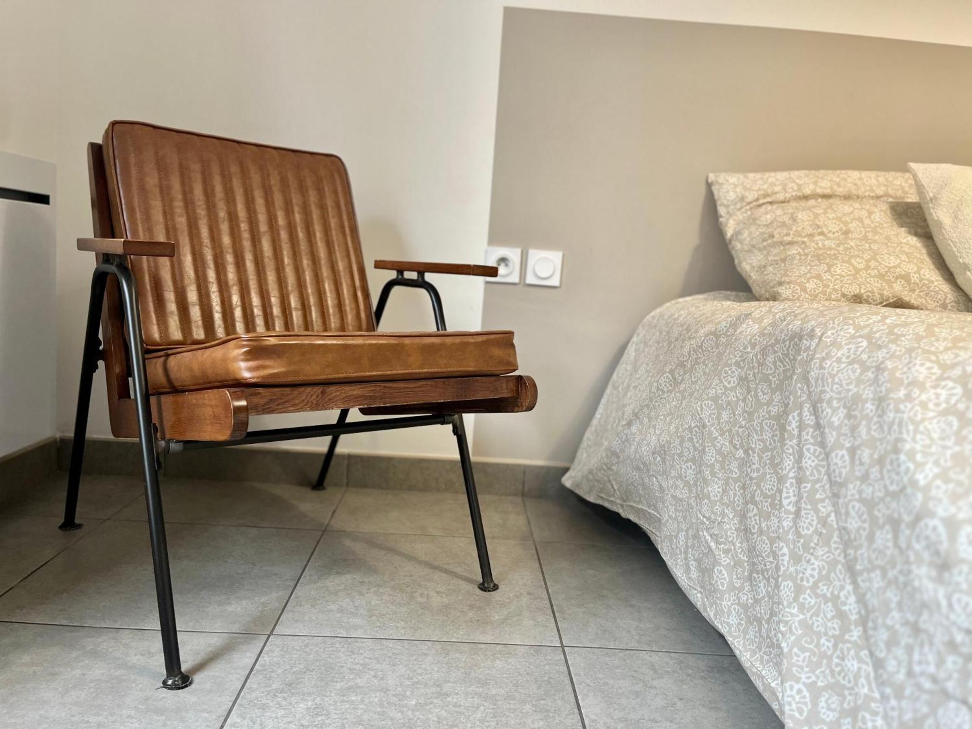 Suite Danbury Lião Exterior foto